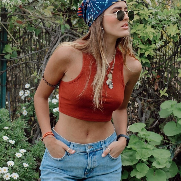 Zara Tops - Zara crop top